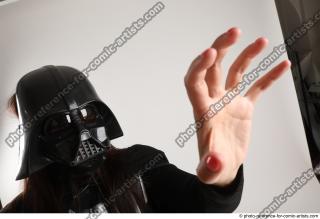 LUCI_AVIOL DARTH VADER WITH LIGHTSABER